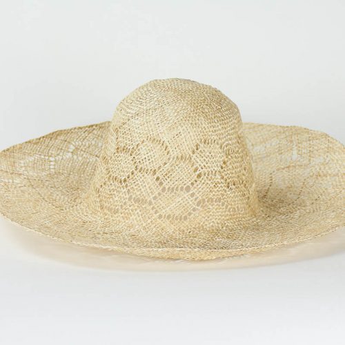 Honeycomb (six-sided) weave pattern with solid crown, 6-inch brim width x 19/20-inch diameter.