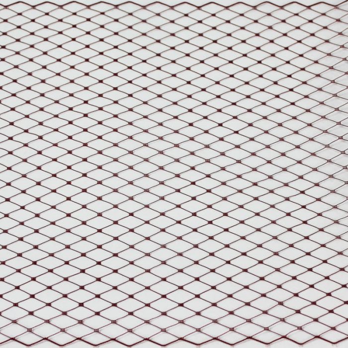 Plum Standard diamond pattern with 1/4 inch opening, 8-9 inch width, 100% nylon.