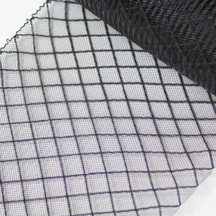 Black crosshatch or zigzag pattern. Excellent quality,